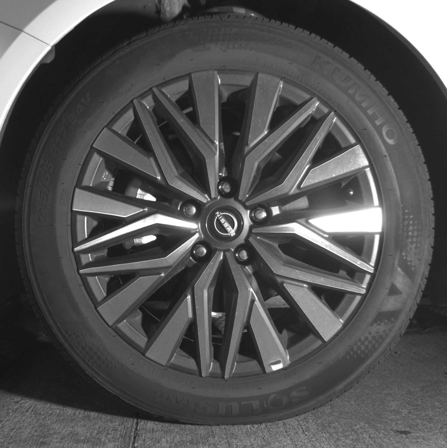 Used 2025 Nissan Altima 2.5 SV FWD image 12
