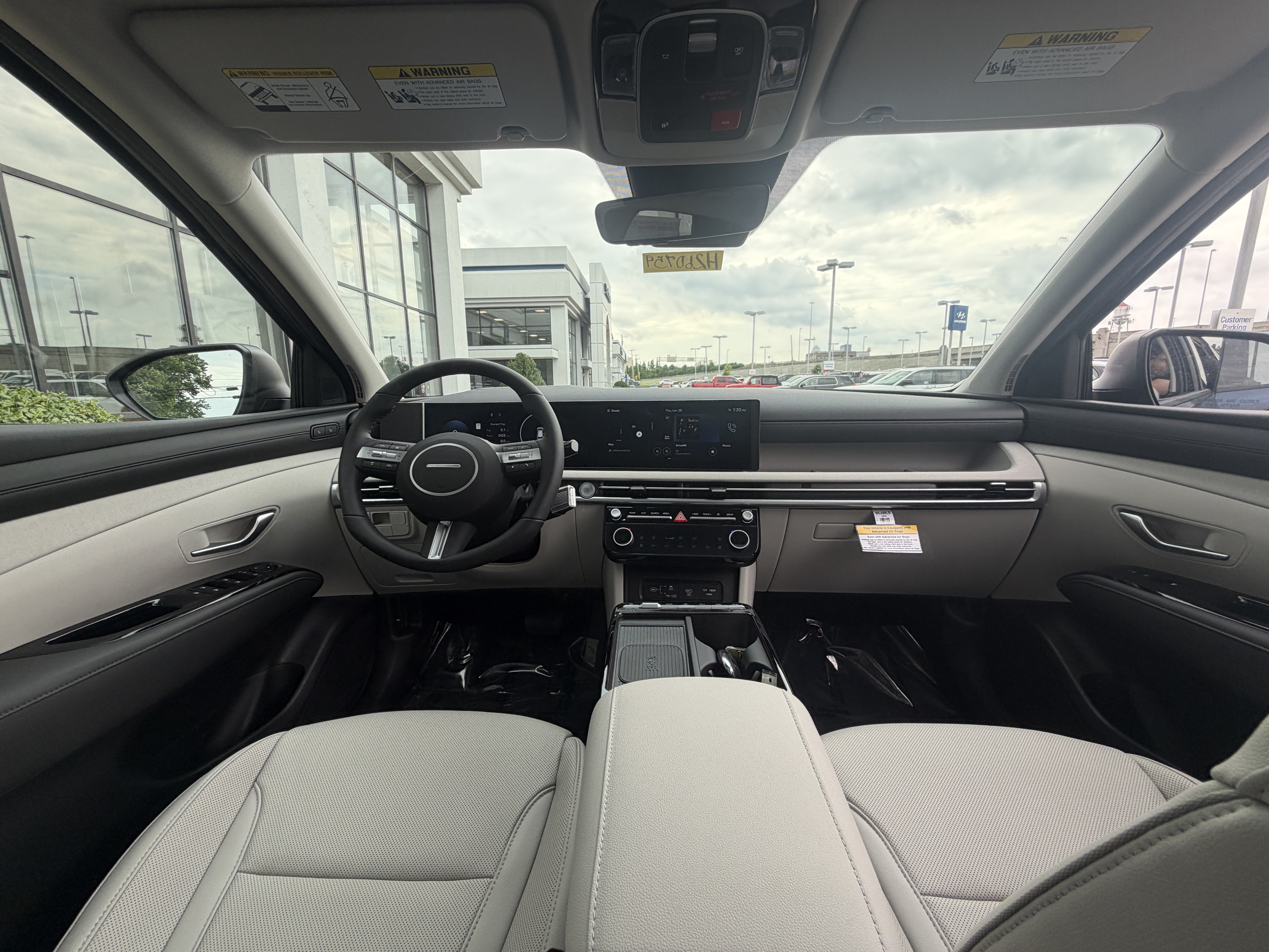 New 2026 Hyundai Tucson Limited AWD/4WD image 27