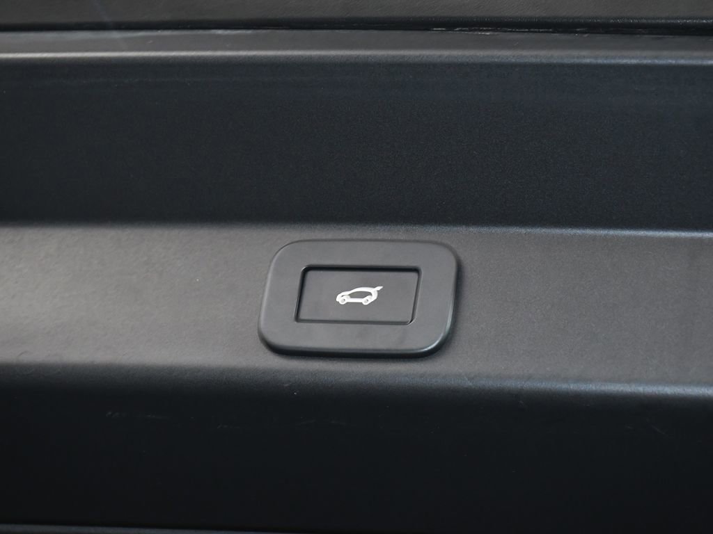 Used 2025 Land Rover Range Rover Sport Autobiography image 69