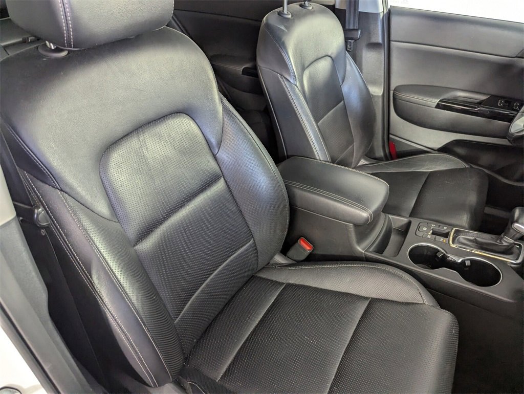 Used 2020 Kia Sportage EX w/ Option Group 15 image 34