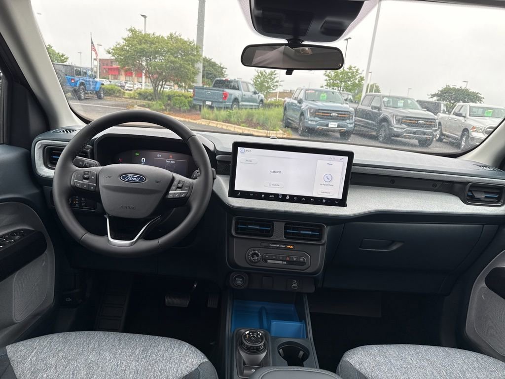 New 2025 Ford Maverick XLT w/ XLT Luxury Package image 27
