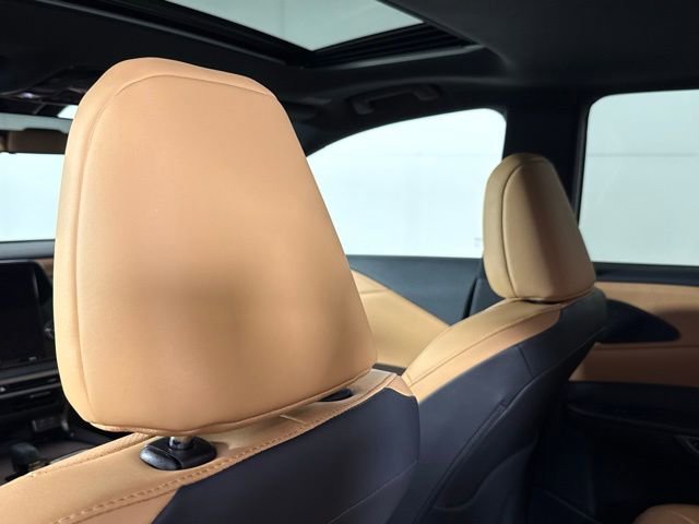 Used 2023 Lexus RX 350 Premium w/ Accessory Package (Z1) image 25