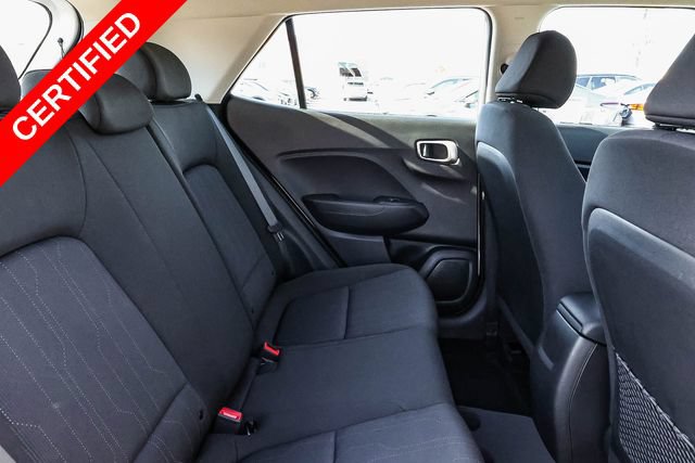 Certified 2024 Hyundai Venue SE FWD image 18