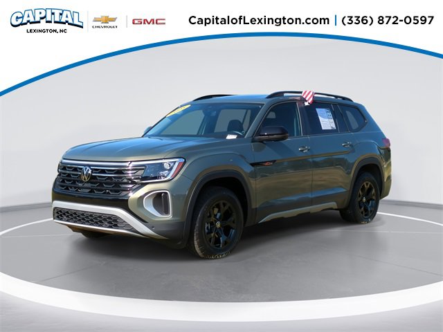 Used 2025 Volkswagen Atlas Peak Edition SE