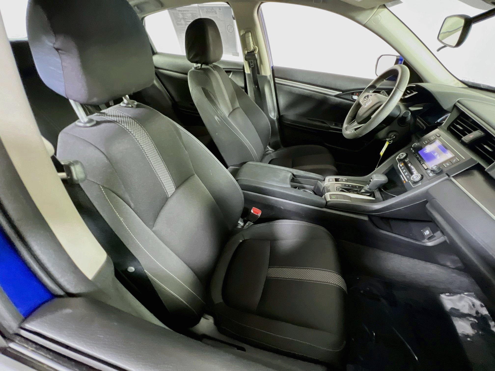 Used 2019 Honda Civic LX image 25
