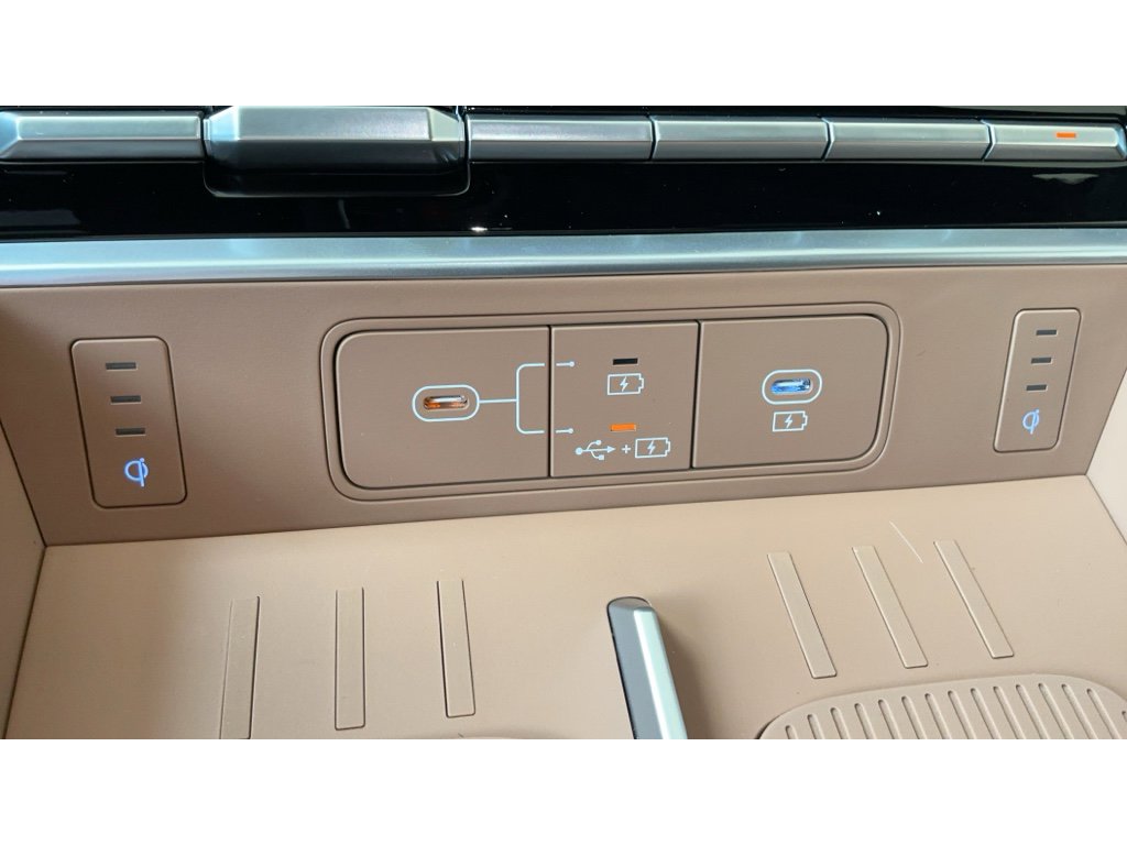 Used 2026 Hyundai Santa Fe Calligraphy image 10