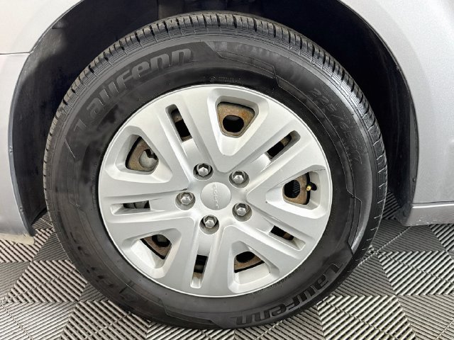 Used 2018 Dodge Grand Caravan SE w/ UConnect Hands-Free Group FWD image 38