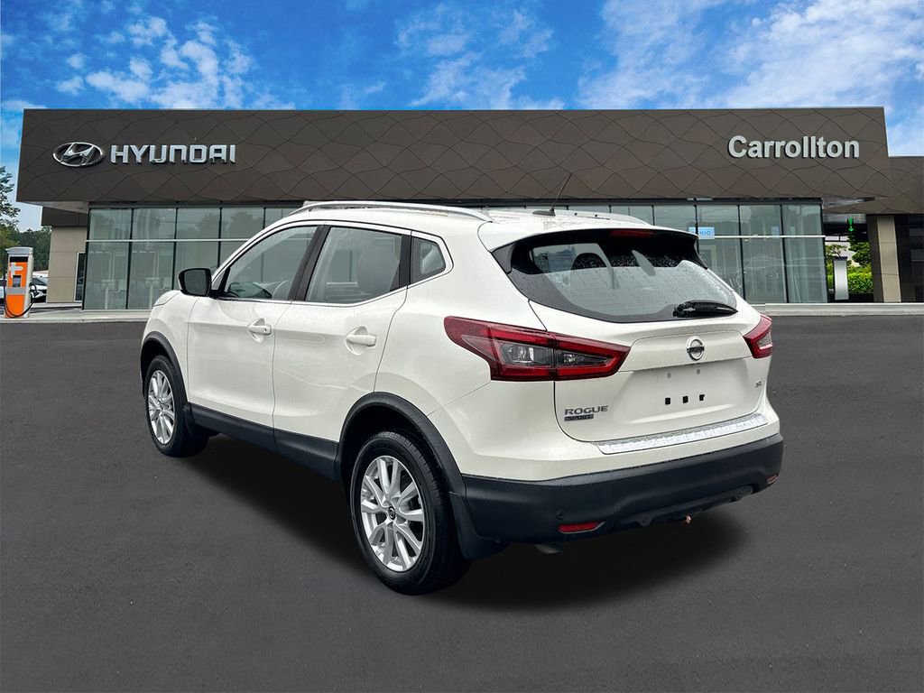 Used 2021 Nissan Rogue Sport SV image 7