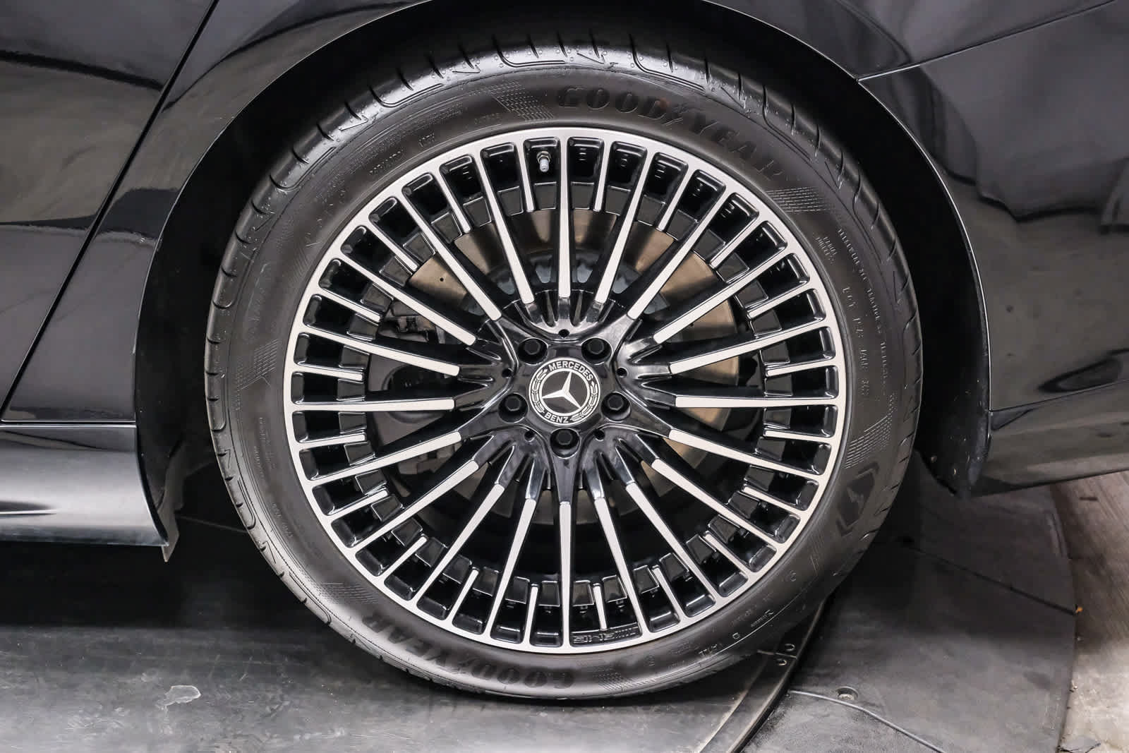 Certified 2024 Mercedes-Benz EQS 450+ 4MATIC Sedan image 9
