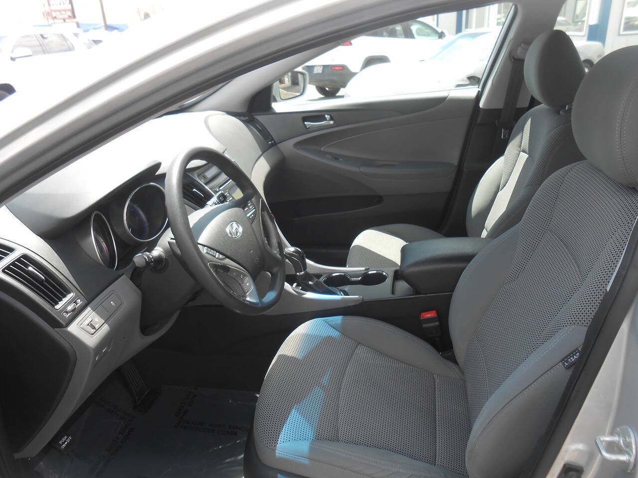 Used 2011 Hyundai Sonata GLS w/ Popular Equipment Pkg 2 FWD image 10