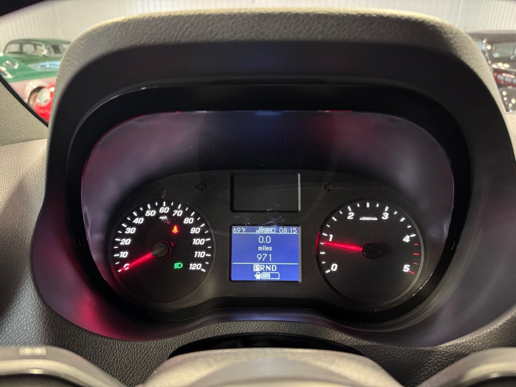 Used 2023 Mercedes-Benz Sprinter 2500 image 12