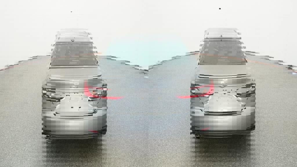 New 2026 Toyota Camry SE image 7