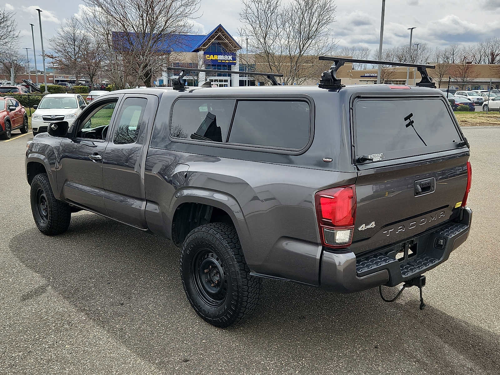 Used 2018 Toyota Tacoma SR w/ SR Convenience Package image 4