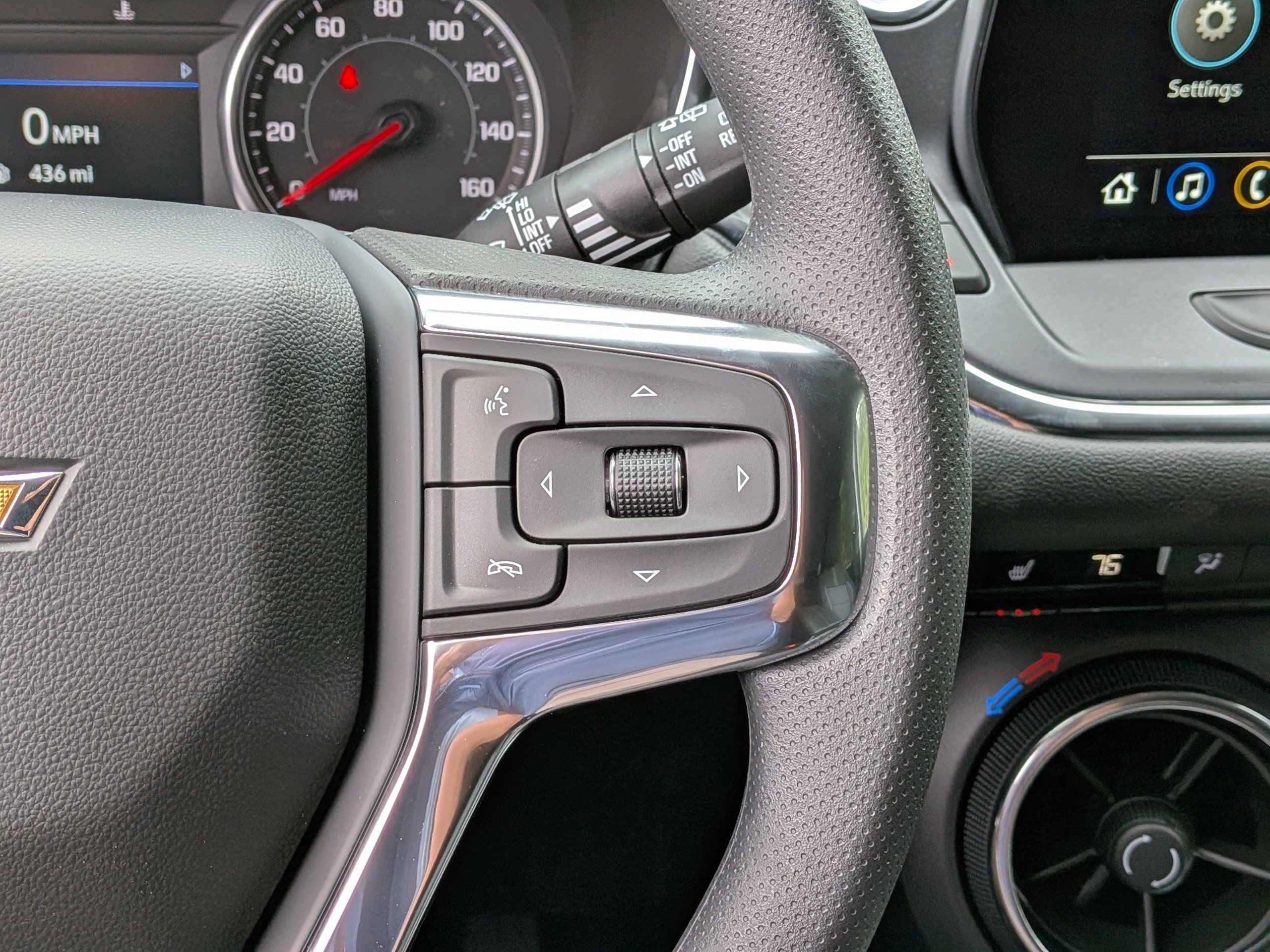 New 2025 Chevrolet Blazer LT w/ Convenience Package image 19