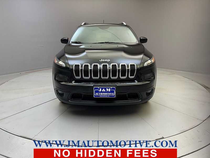 Used 2018 Jeep Cherokee Latitude Plus AWD/4WD image 8