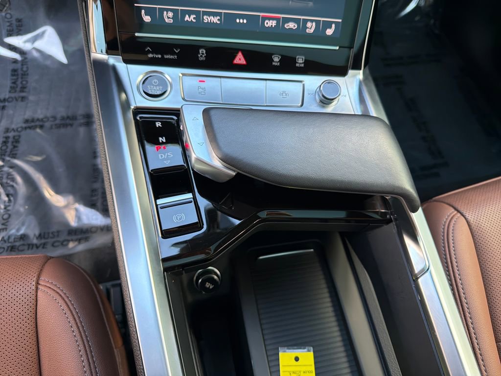 Used 2024 Audi Q8 e-tron Premium Plus AWD/4WD image 26