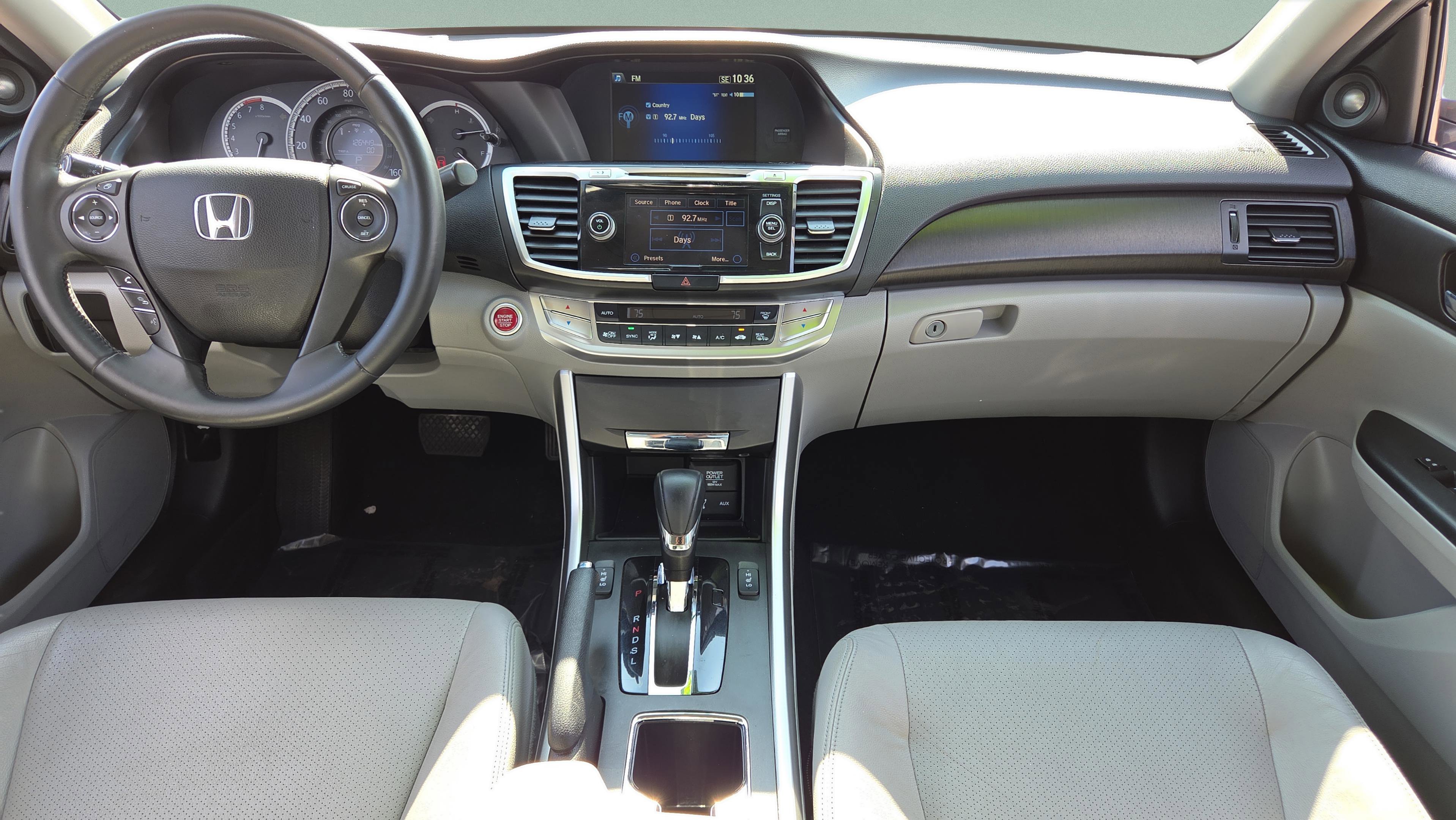 Used 2015 Honda Accord EX-L image 13