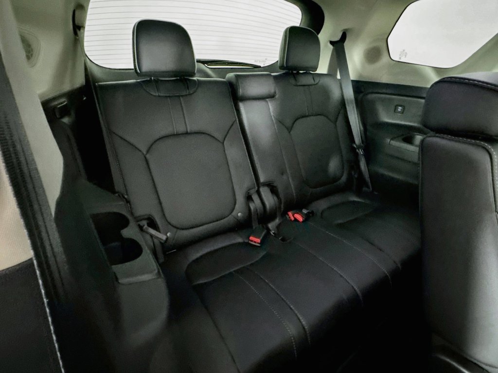 Certified 2025 Honda Pilot Elite image 38