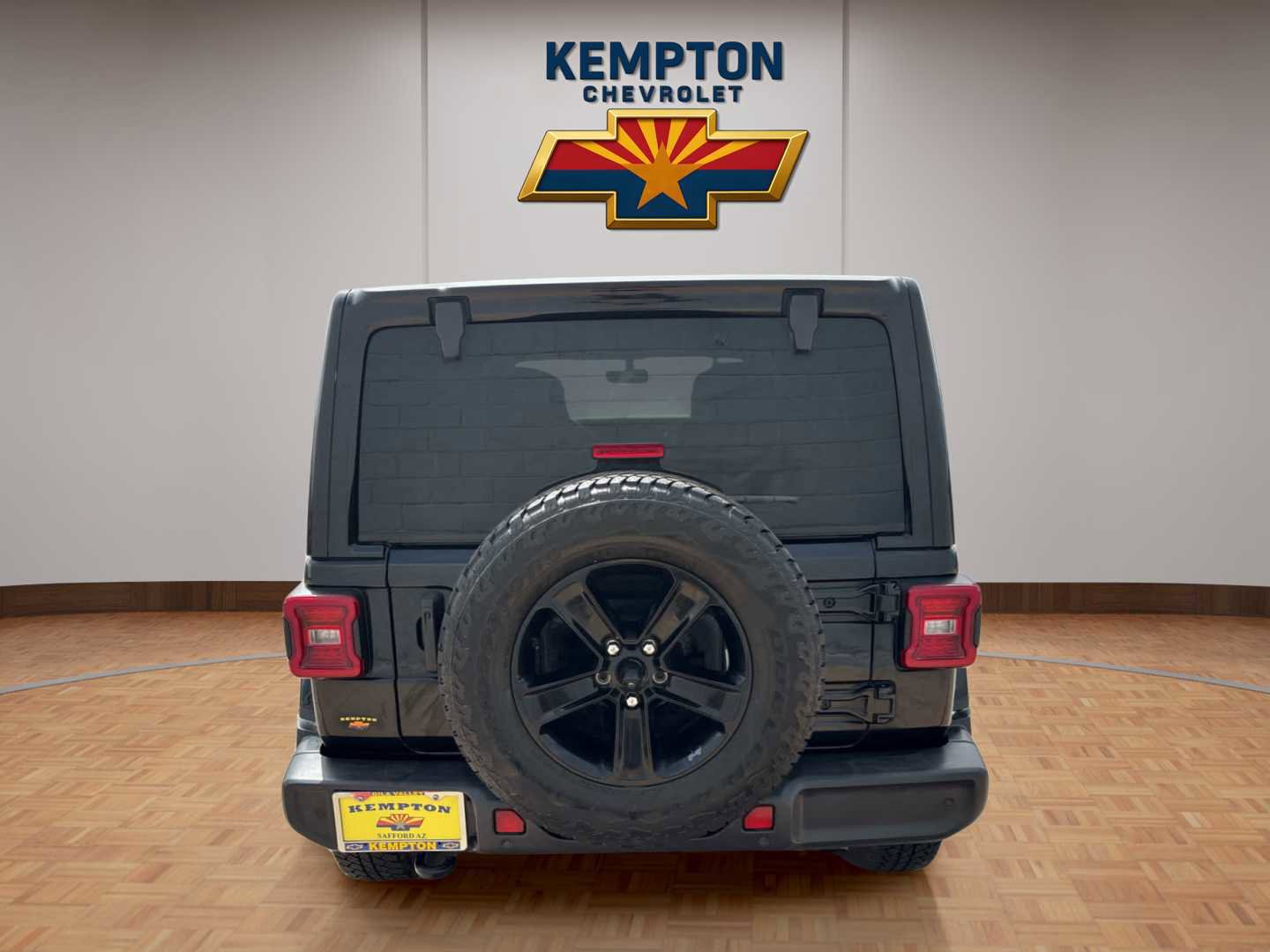 Used 2021 Jeep Wrangler Unlimited Sahara AWD/4WD image 5