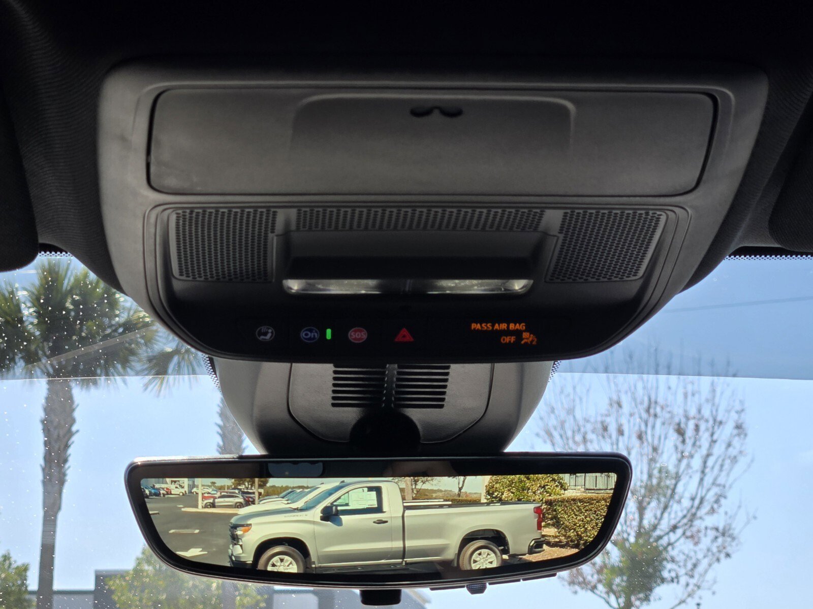 New 2026 Chevrolet Equinox LT w/ Convenience Package II image 9