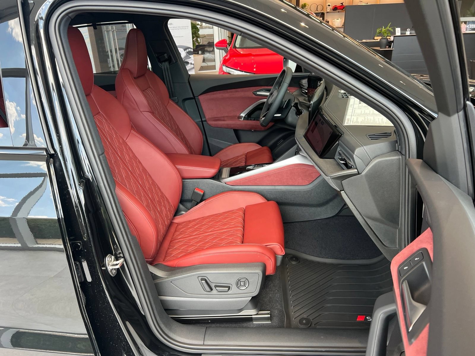 New 2026 Audi SQ5 Premium Plus AWD/4WD image 33