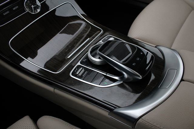Used 2016 Mercedes-Benz C 300 4MATIC Sedan image 18