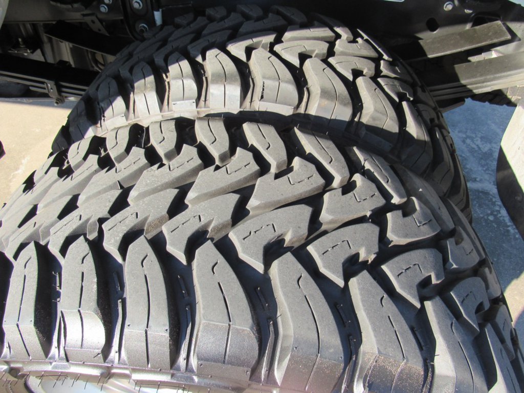 Used 2024 Ford F450 Platinum w/ FX4 Off-Road Package AWD/4WD image 13