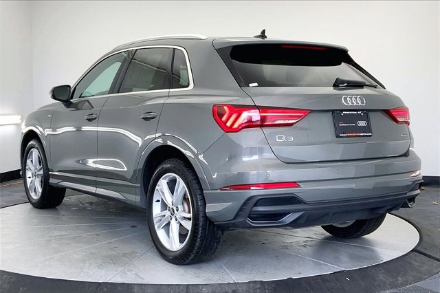 Certified 2023 Audi Q3 2.0T Premium w/ Convenience Package image 12