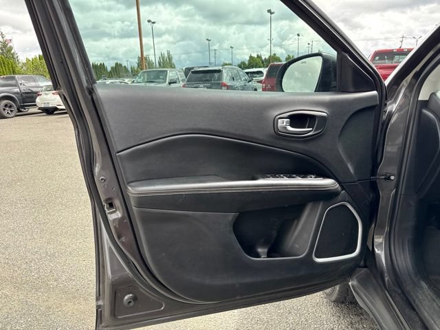 Used 2018 Jeep Compass Sport AWD/4WD image 13
