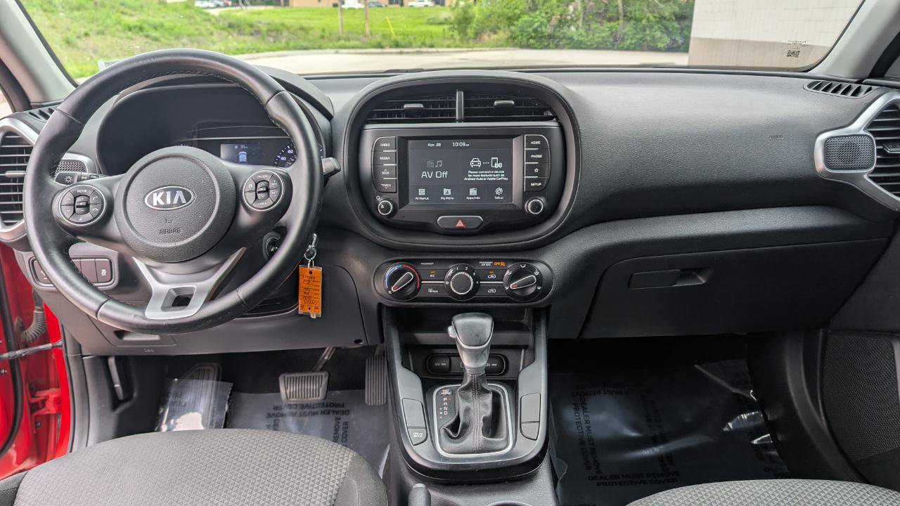 Used 2020 Kia Soul X-Line FWD image 24