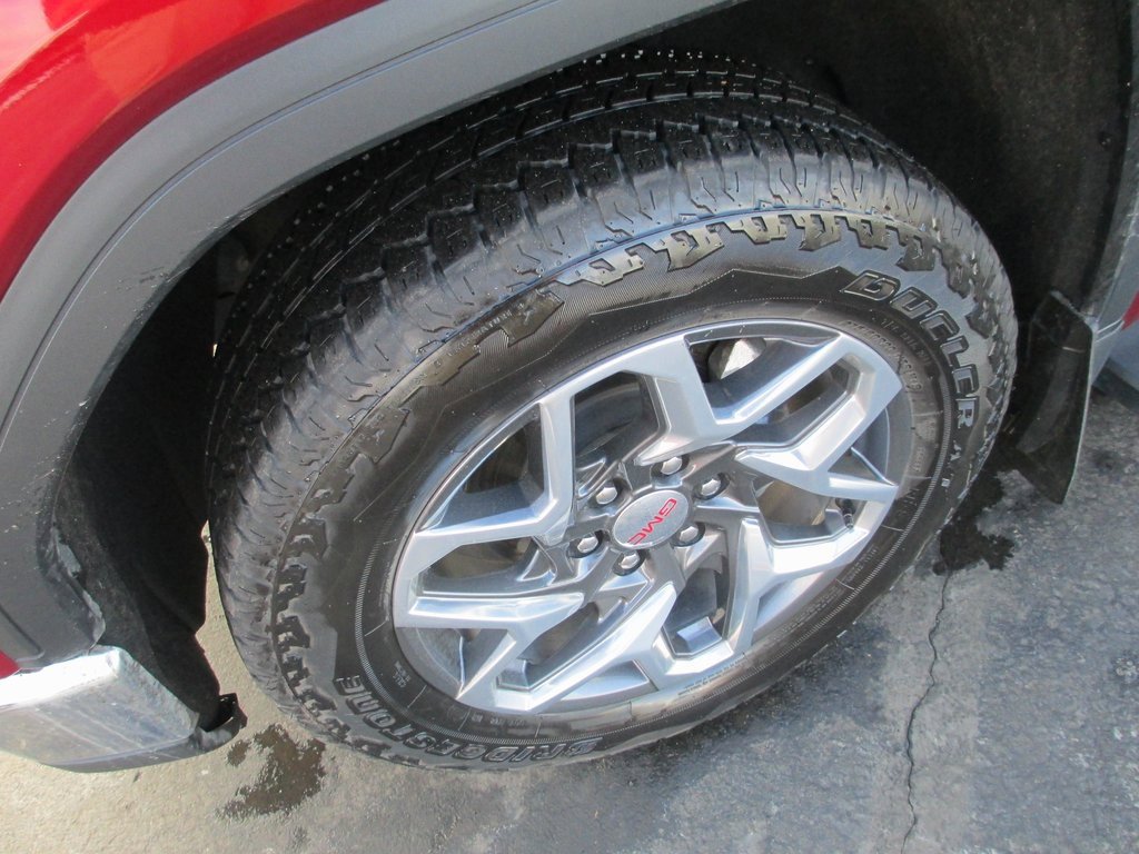 Certified 2023 GMC Sierra 1500 SLT image 12