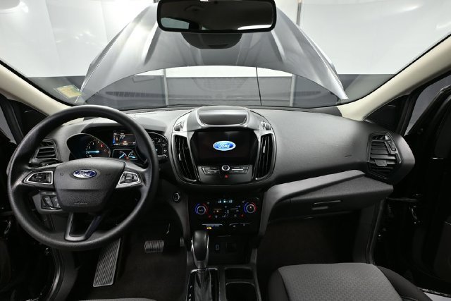 Used 2019 Ford Escape SE FWD image 18