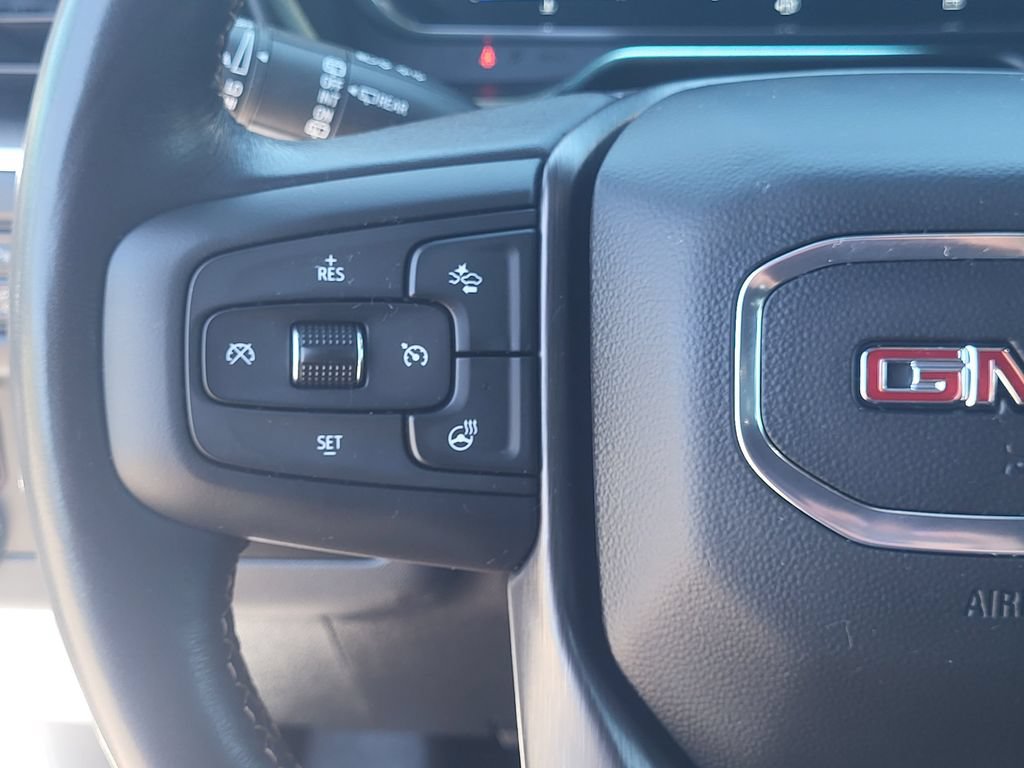 Used 2022 GMC Yukon XL AT4 AWD/4WD image 19