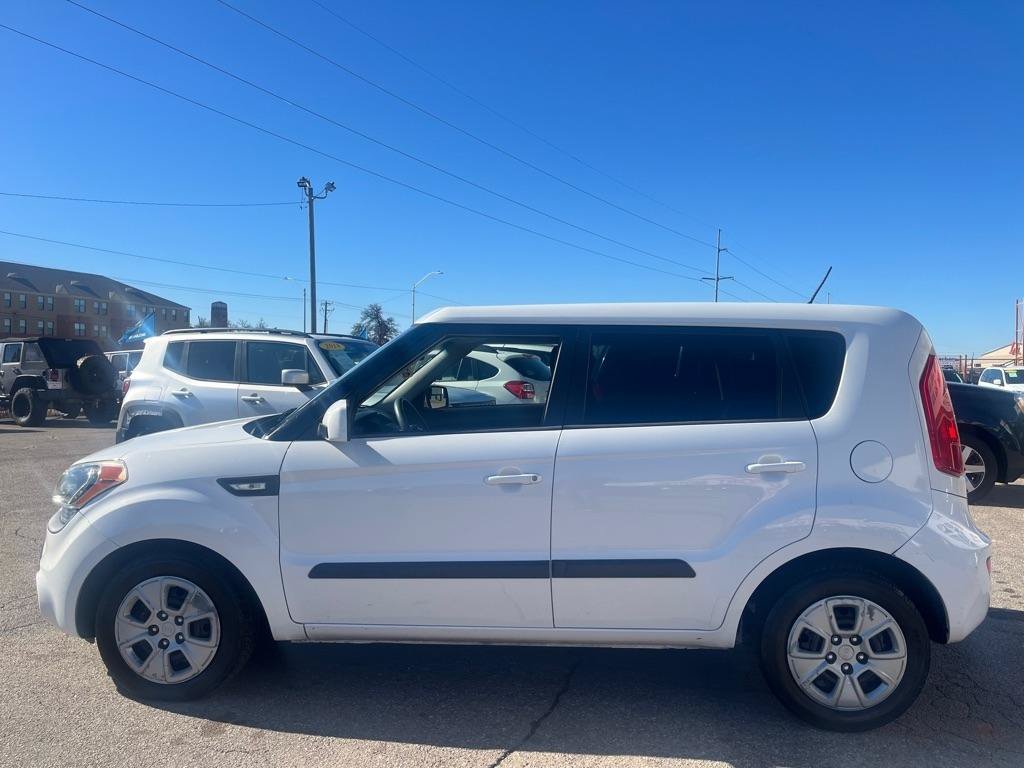 Used 2012 Kia Soul FWD image 8