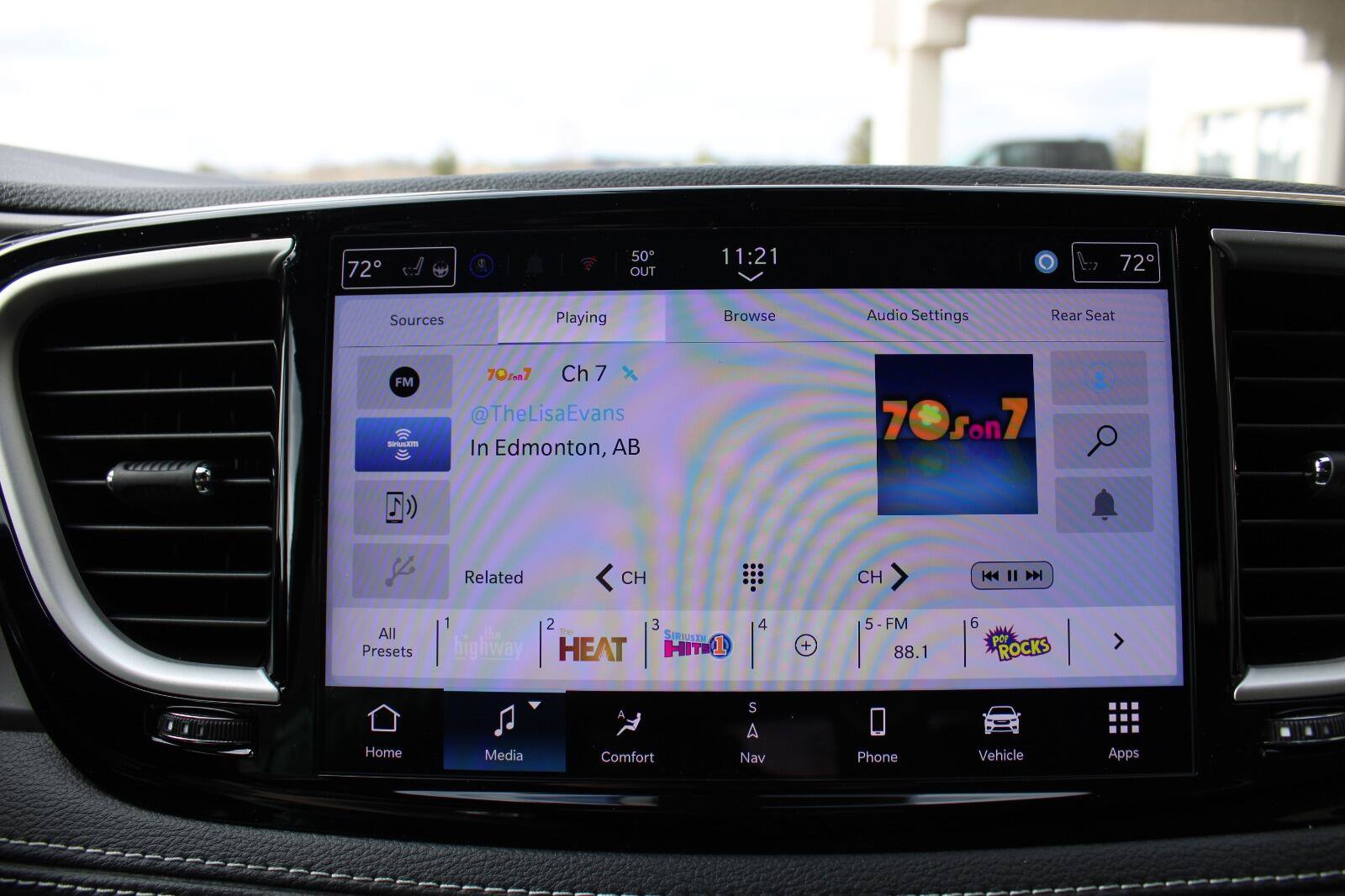 New 2026 Chrysler Pacifica Select FWD image 19