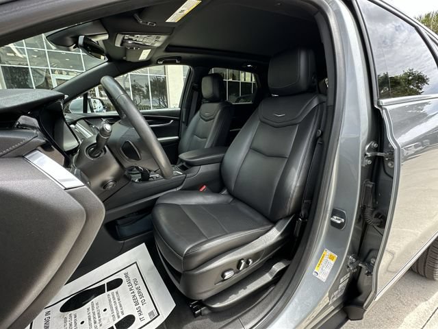 Certified 2023 Cadillac XT5 Premium Luxury w/ LPO, Floor Liner Package FWD image 19