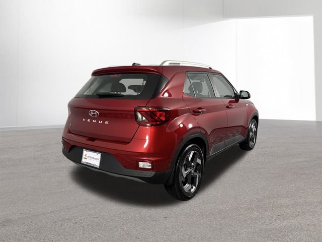 New 2026 Hyundai Venue SEL FWD image 4