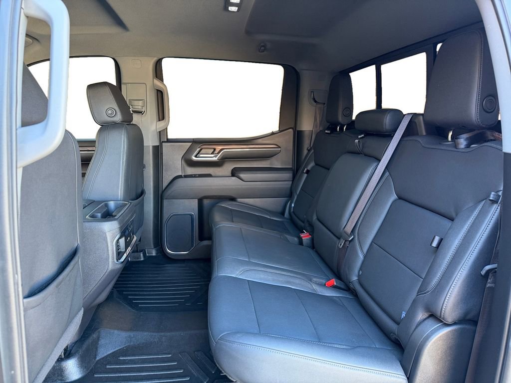 Used 2024 GMC Sierra 1500 SLT w/ SLT Convenience Package image 19