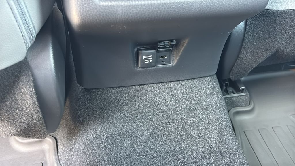 New 2026 Toyota Camry SE FWD image 10