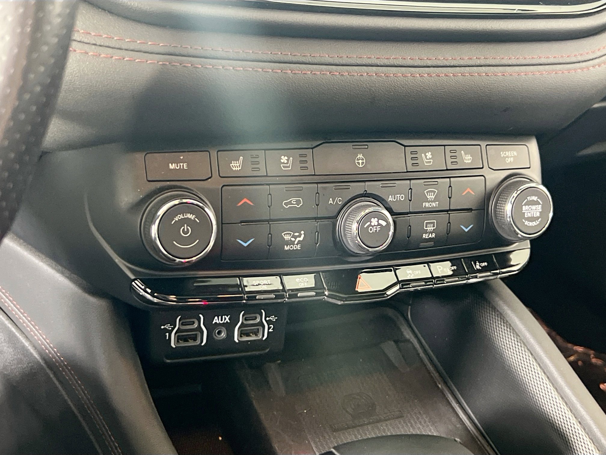 Used 2022 Dodge Durango R/T image 16