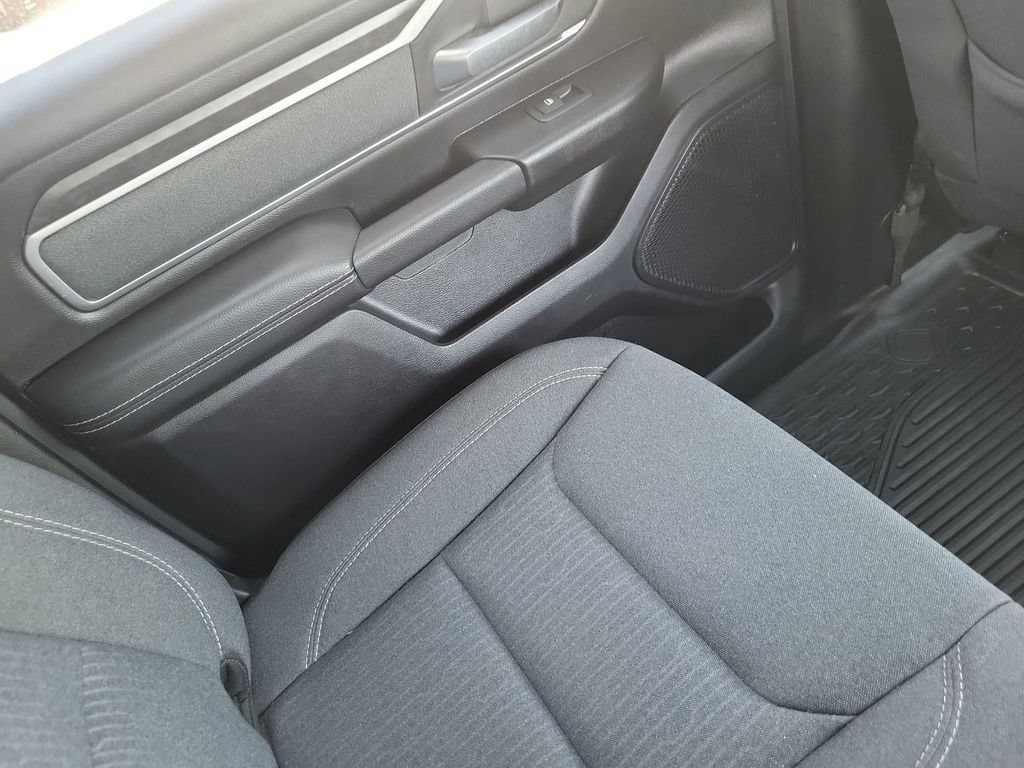 Used 2021 RAM 1500 Big Horn AWD/4WD image 15