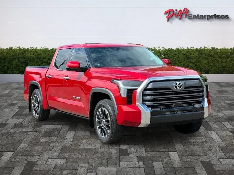 Used 2023 Toyota Tundra Limited AWD/4WD image 7