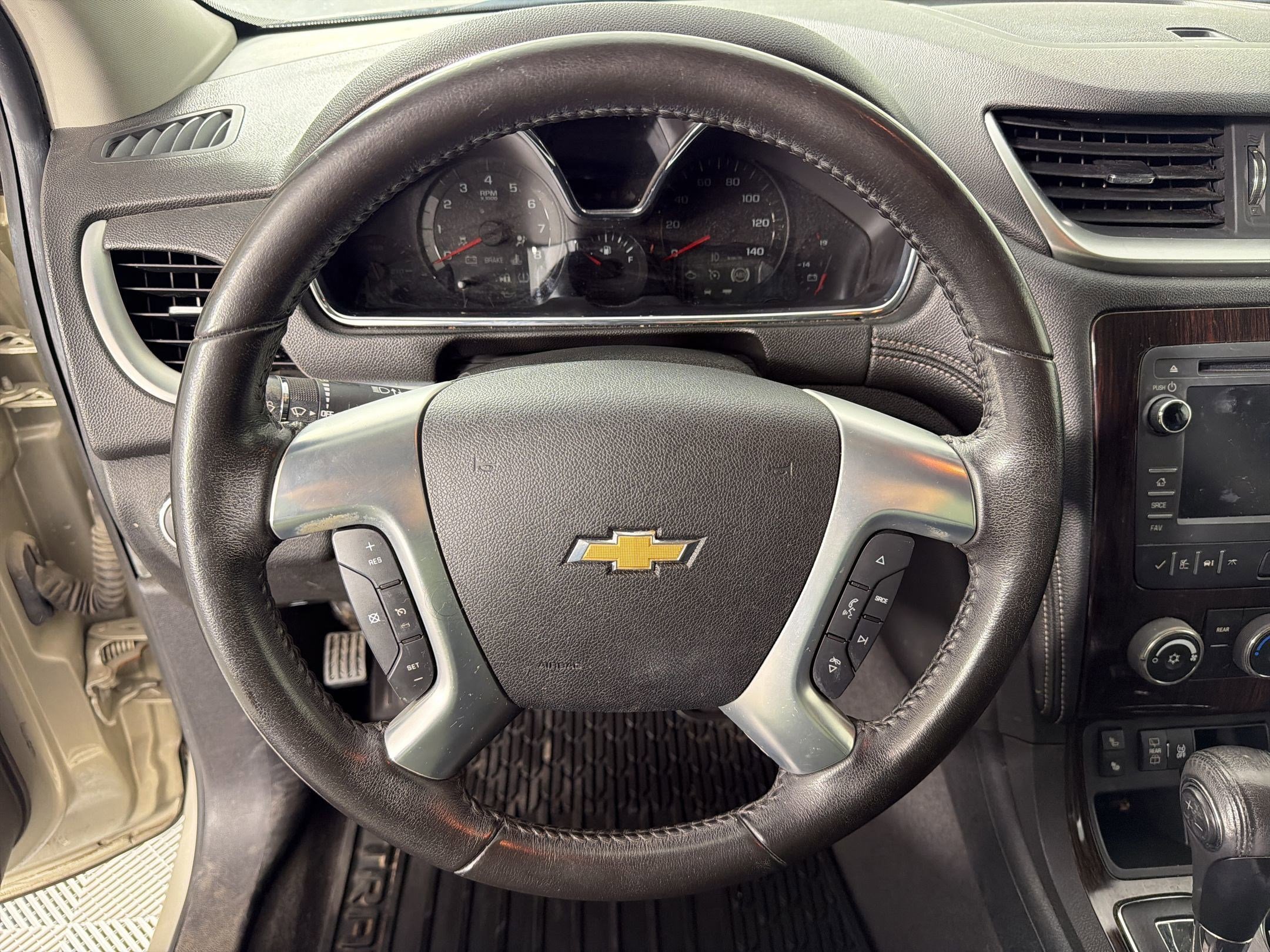 Used 2016 Chevrolet Traverse LT w/ Style and Technology Package image 15