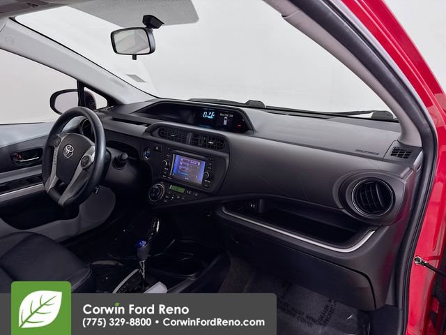 Used 2014 Toyota Prius C Four image 24
