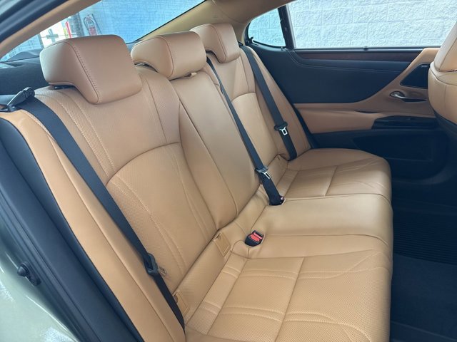 New 2025 Lexus ES 350 Ultra Luxury image 43