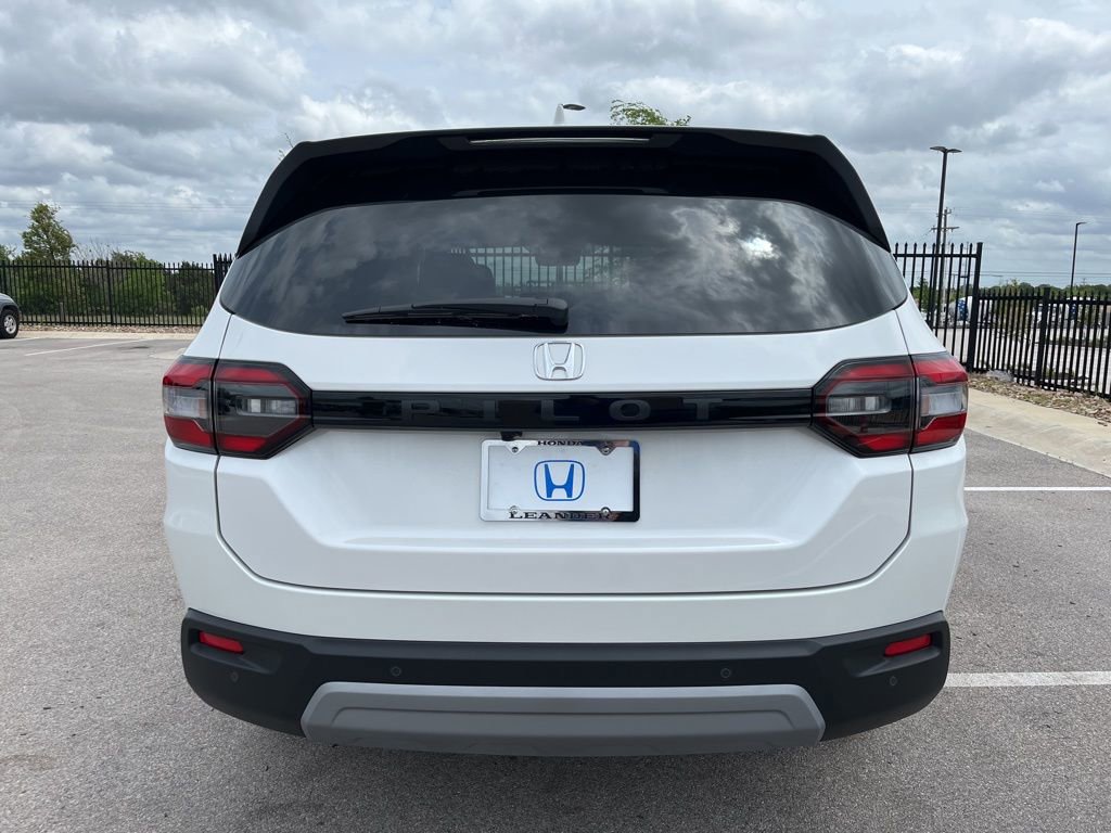 Certified 2025 Honda Pilot EX-L image 5