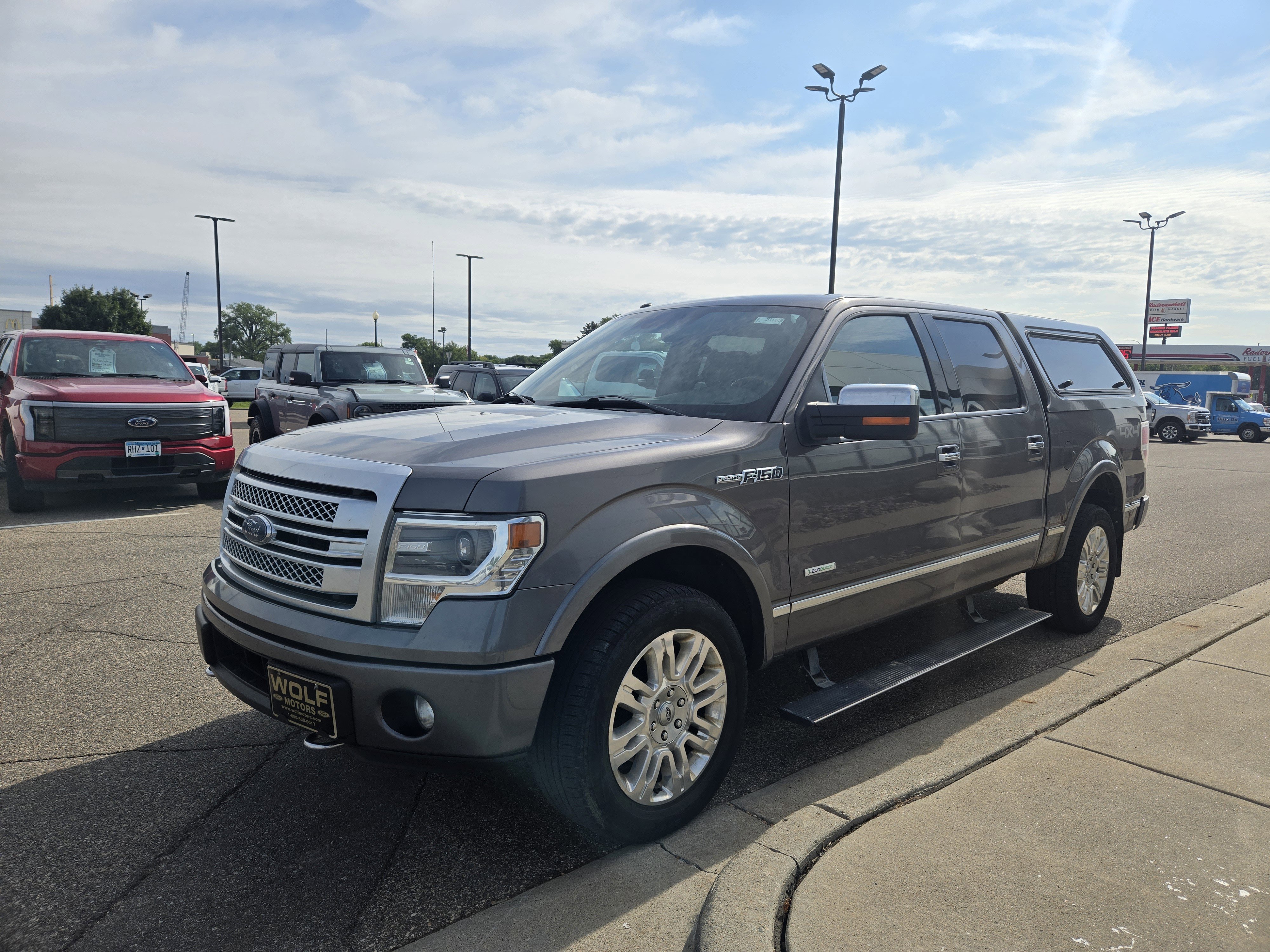 Used 2014 Ford F150 Platinum image 3