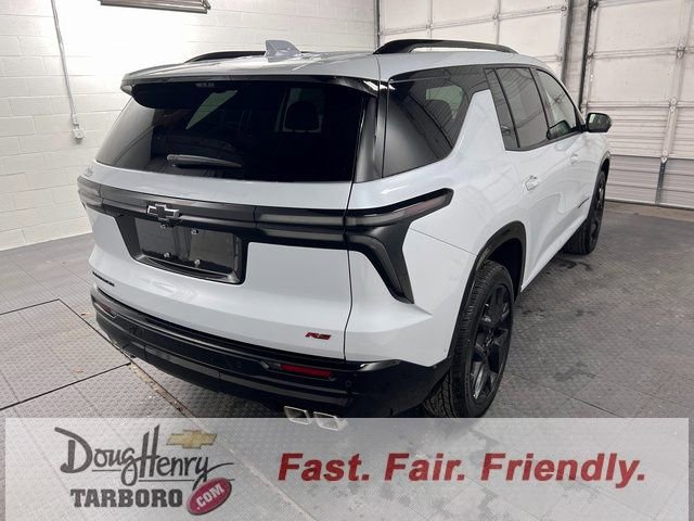 New 2026 Chevrolet Traverse RS w/ LPO, Floor Liner Package image 9