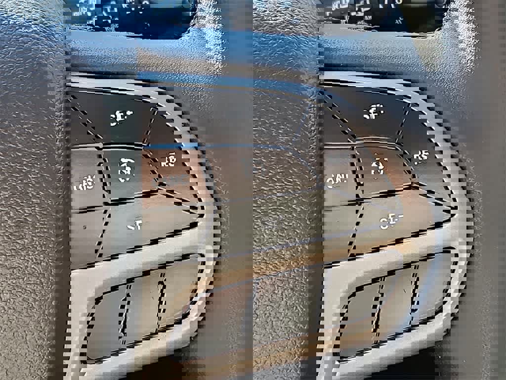 Used 2022 Jeep Cherokee Latitude Lux image 17