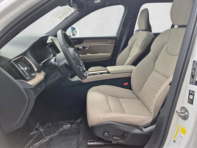 Used 2026 Volvo XC90 B6 Plus w/ Protection Package Premier AWD/4WD image 15